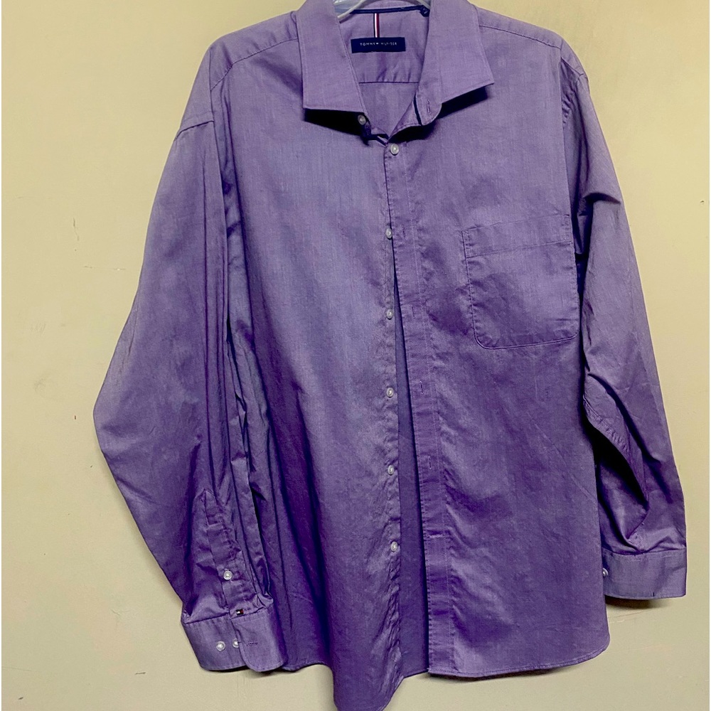 Tommy Hilfiger button down dress shirt